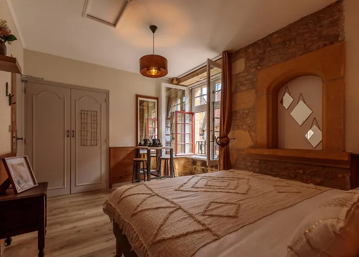 Le Lys Dort Bed & Breakfast 3*