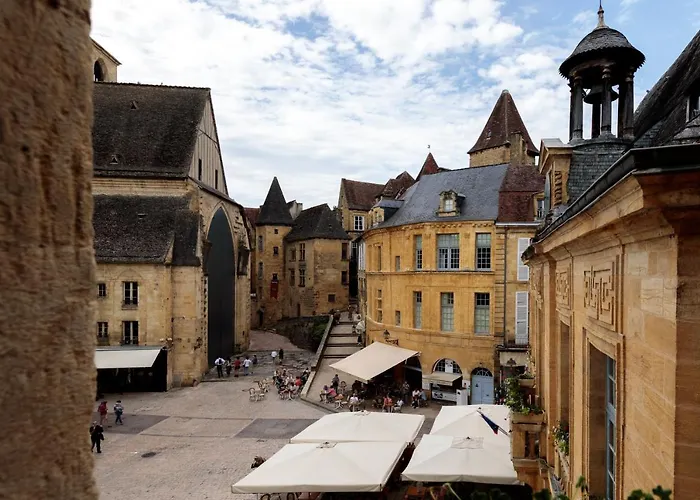 Le Lys Dort 3* Sarlat-la-Caneda